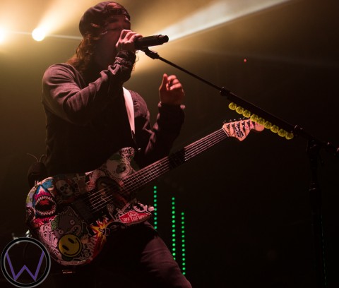 Vic Fuentes - Piercing the Veil (photo Will Ogburn)