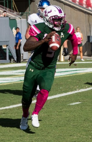 Quinton Flowers and the Bulls ran all over the SMU Mustangs (Photo Travis Failey / RSEN)